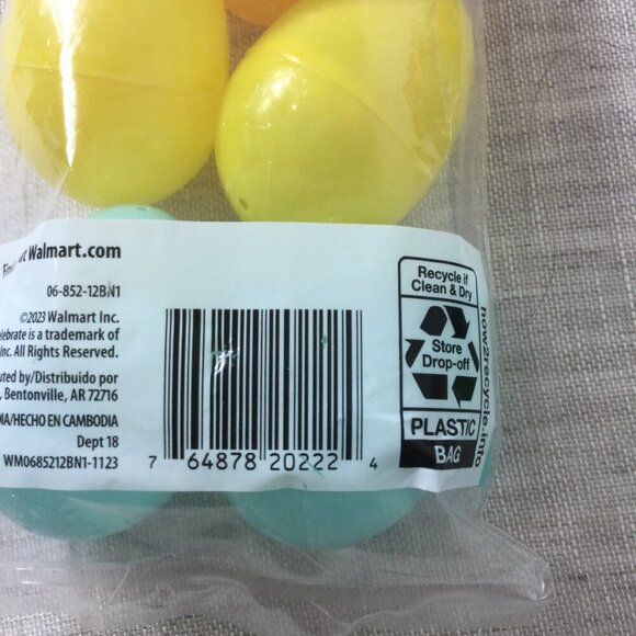 Lot of 4 Way to Celebrate Colorful Reusable Fillable Easter Eggs 12 Count Each - Picture 7 of 7